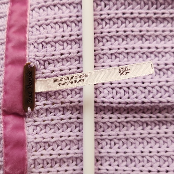 Free People, Women's Fall, Winter, V-Neck, Lavender (Purple) Bell Sleeve Sweater - Picture 5 of 7